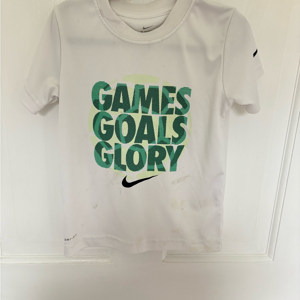 Nike Kids' Tee with Green Graphic